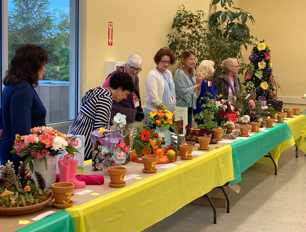 Books in Bloom Events, Salem Garden Club, Books in Bloom Events in Salem Massachusetts